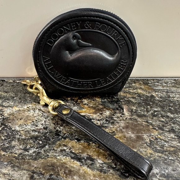 Dooney & Bourke Handbags - Dooney & Bourke Vintage Black Leather Coin Purse Wristlet